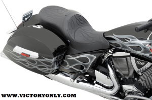 08101547 VICTORY CROSS COUNTRY, CROSS ROADS, MAGNUM LOW PROFILE TOURING SEATS WITH BUILT-IN BACKRESTS